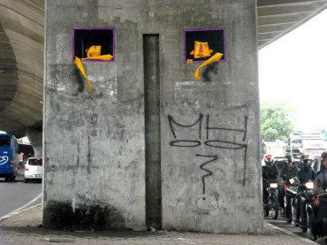 Gloria Wibisana_'Kami' di Tembok Pasupati