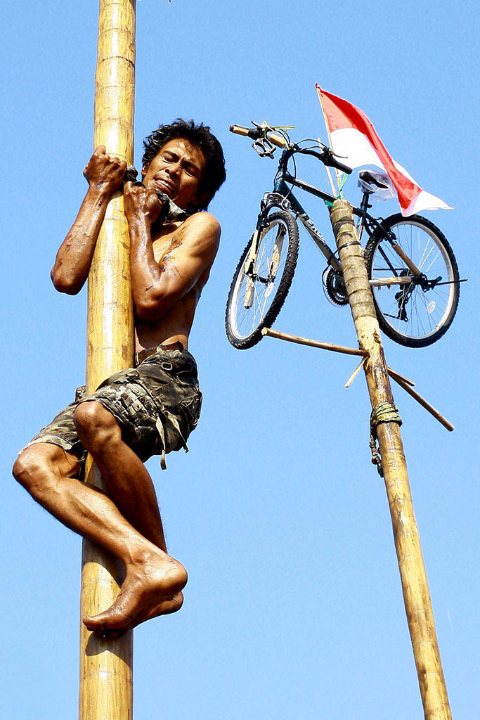 01_ArnoldPandjaitan _EkspresiMenggapaiMimpi_081389743999