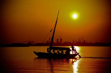 06_Anthony Dennis Putra Tumiwa_Nelayan di pagi hari_087889841648