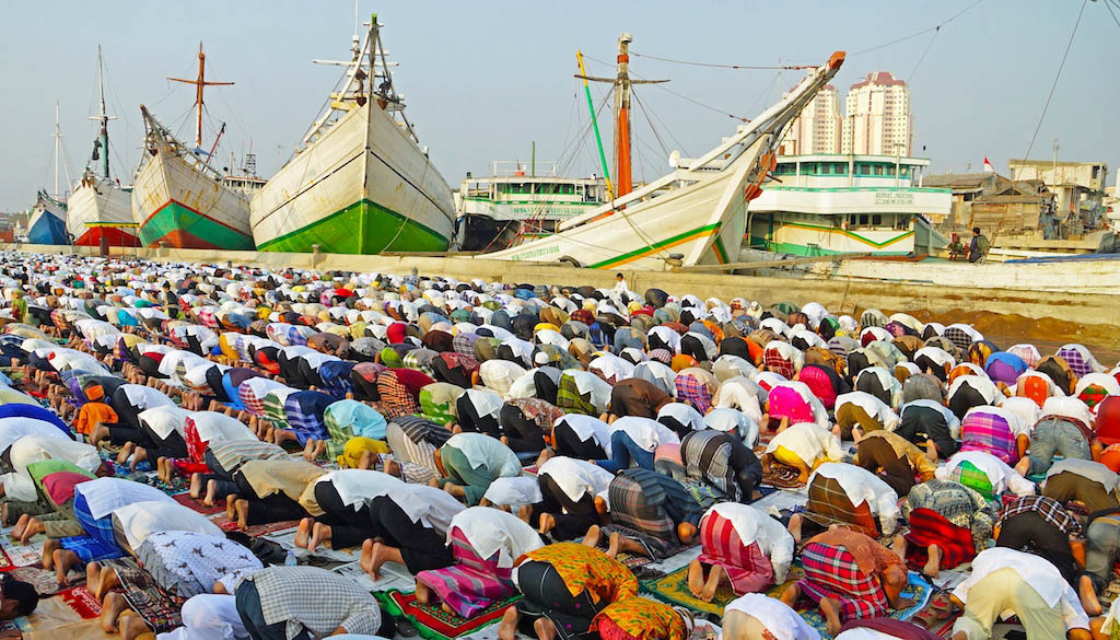 06_Hartanto_Sholat Ied di Sunda Kelapa_0811345170