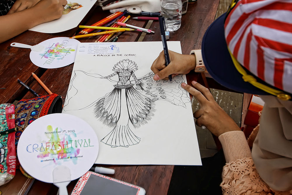 02 irmansyah_PeacockInTheGothic_08122267680