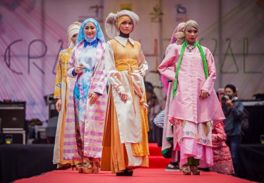 02_Sony Herdiana_Stylish and Elegant_081220109420