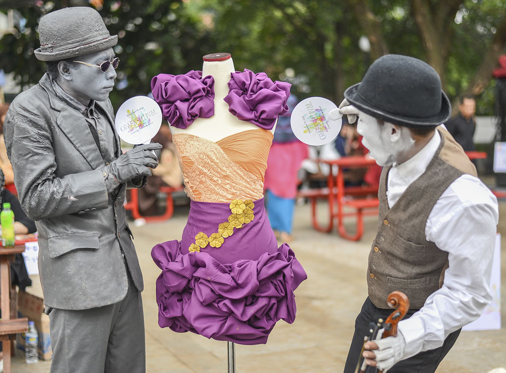 05_MuhammadApriandito_Pantonim,crafastival,danbusana_081221688525