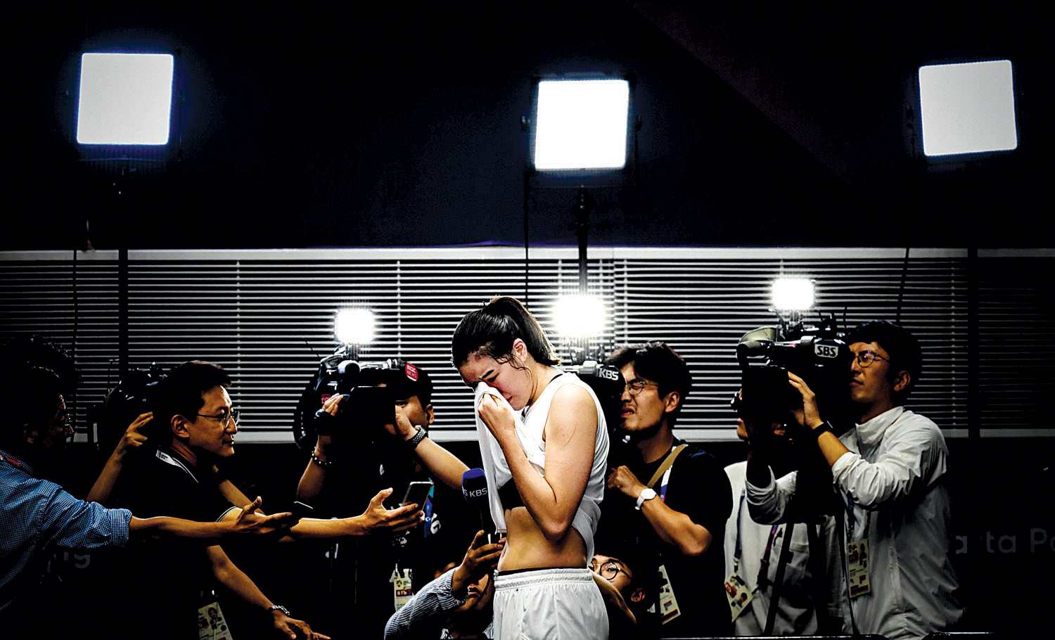 60_(J)_TangisanKekalahan_085725000300-(HERKA-YANIS-PANGARIBOWO)