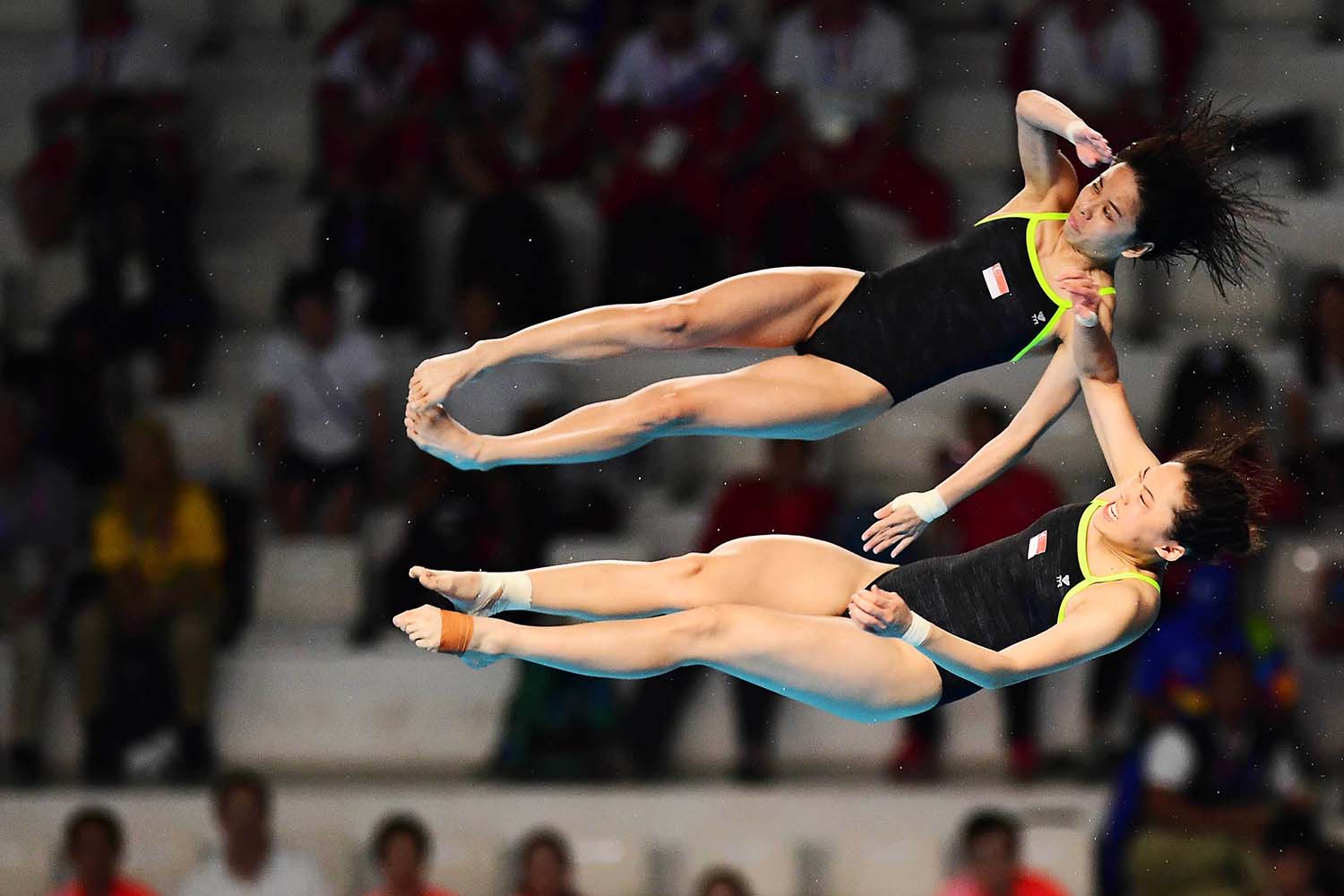 63_(F)_Lompat Indah Sambil Hormat_081289076981 (HERU HARYONO)